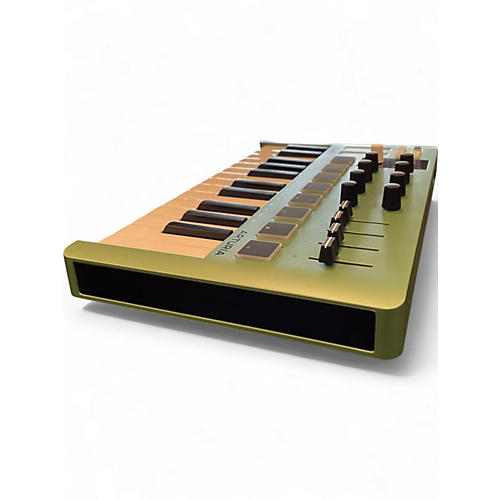 Used Arturia Minilab 3 MIDI Controller - musicians--Friend