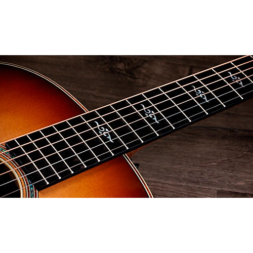 Taylor Gold Label Series 814e-K Super Auditorium Acoustic-Electric Guitar Golden Brown Sunburst - musicians--Friend