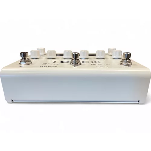 Used IK Multimedia TONEX LIMITED EDITION WHITE Effect Processor - musicians--Friend