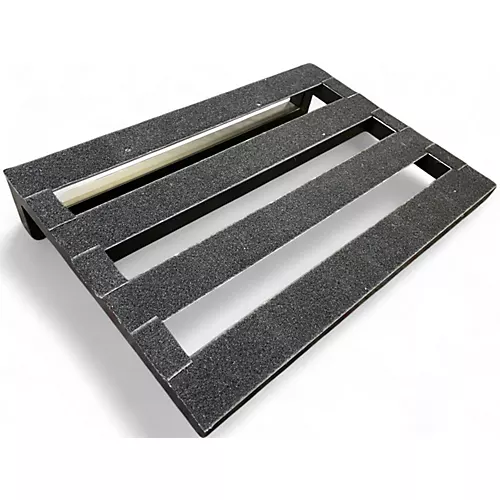 Used Pedaltrain Classic Jr. Pedal Board - musicians--Friend