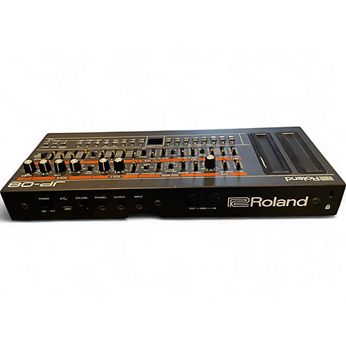 Used Roland JP-08 Synthesizer - musicians--Friend