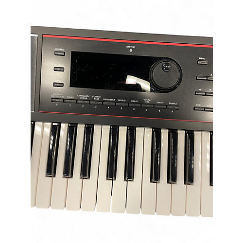 Used Roland Juno DS61 Synthesizer - musicians--Friend