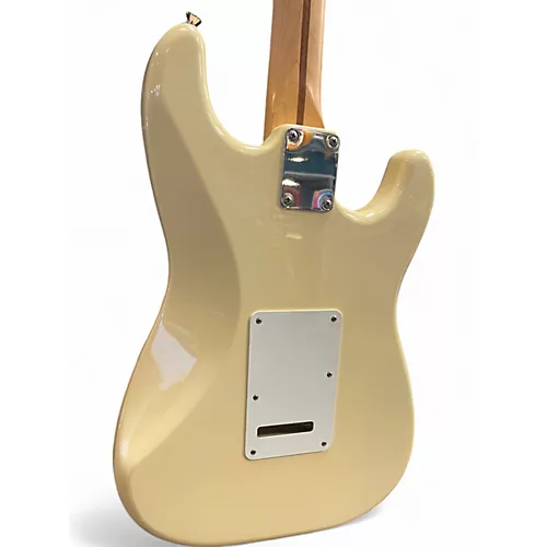 Used Fender Standard Stratocaster Left Handed Arctic White Electric Guitar Arctic White - musicians--Friend