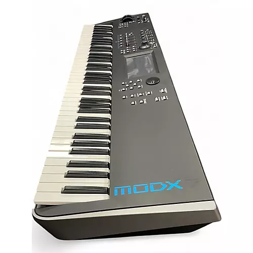 Used Yamaha MODX7 Synthesizer - musicians--Friend
