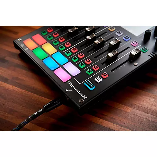 BOSS Gigcaster 8 Streaming Mixer - musicians--Friend