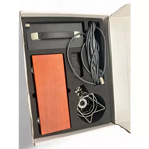 Used Warm Audio wA-67 Tube Microphone - musicians--Friend