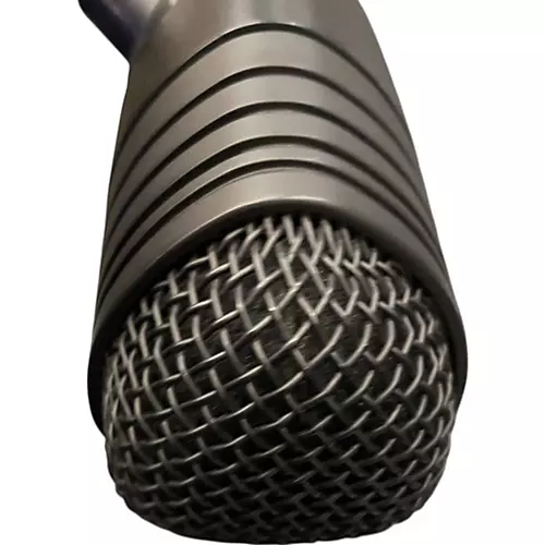 Used AKG D3400 Dynamic Microphone - musicians--Friend