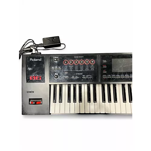 Used Roland FA06 Arranger Keyboard - musicians--Friend