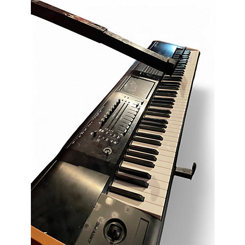 Used KORG KRONOS 2 88 Keyboard Workstation - musicians--Friend