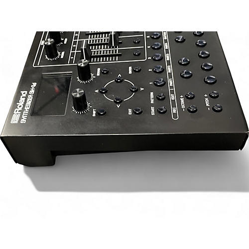 Used Roland SH-4d Synthesizer - musicians--Friend