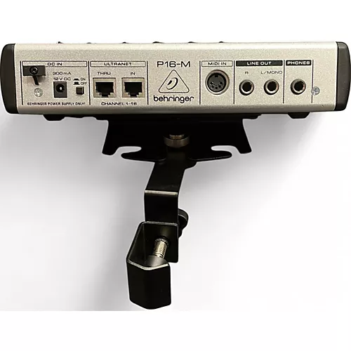 Used Behringer PMP960S Power Amp - musicians--Friend