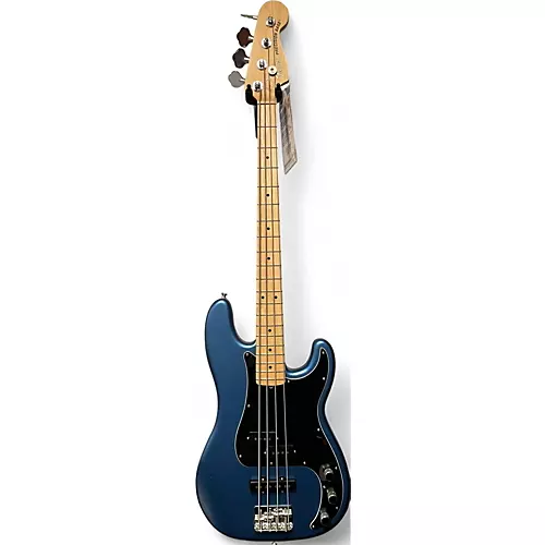 Used 2019 Fender American Performer Precision Bass Lake Placid Blue Electric Bass Guitar Lake Placid Blue - musicians--Friend