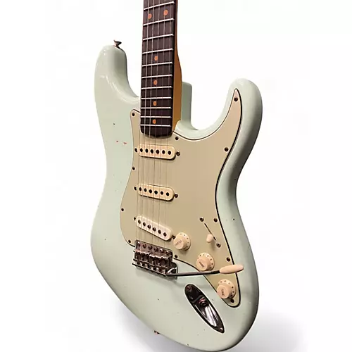 Used 2021 Fender Limited Edition 60's Journeyman Stratocaster Surf Green Solid Body Electric Guitar Surf Green - musicians--Friend