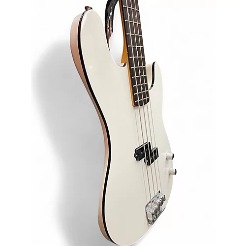 Used 2023 Fender AERODYNE SPECIAL PRECISION BASS WHITE Electric Bass Guitar WHITE - musicians--Friend