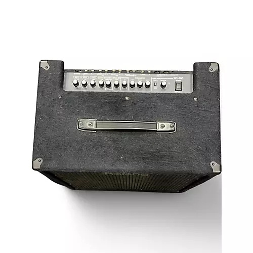 Used Roland Kc-600 Keyboard Amp - musicians--Friend