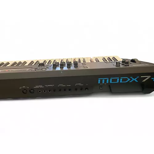 Used Yamaha MODX7 Synthesizer - musicians--Friend