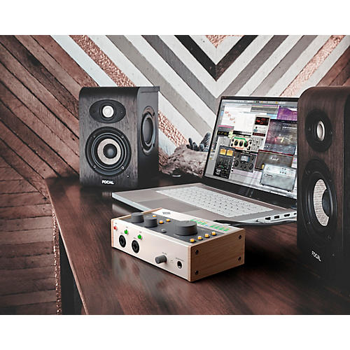 Universal Audio Volt USB Audio Interface with AVID Pro Tools Artist Perpetual License Volt 476 - musicians--Friend