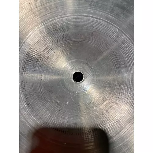 Used Zildjian 20in Avedis Ride Cymbal 40 - musicians--Friend