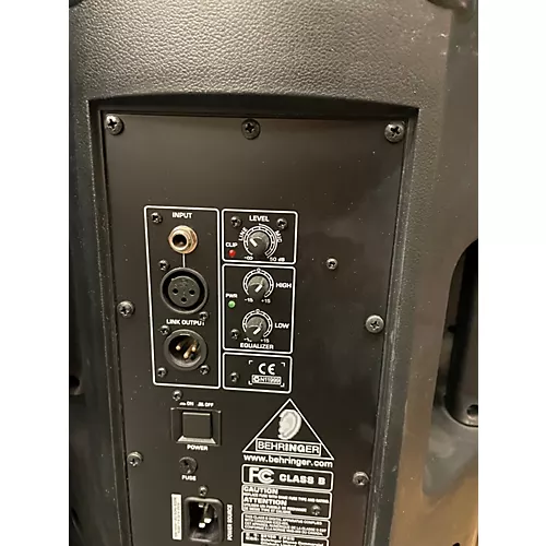 Used Behringer Eurolive B215D Powered Speaker - musicians--Friend