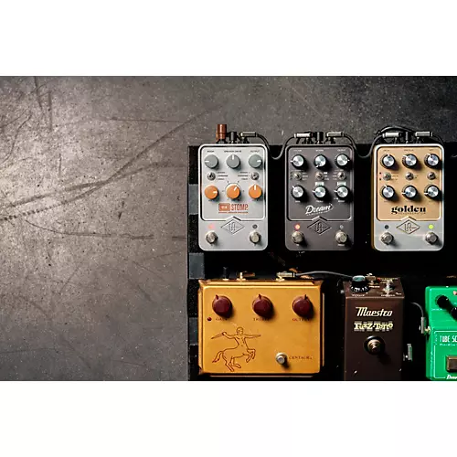 Universal Audio UAFX OX Stomp Dynamic Speaker Emulator Effects Pedal Silver - musicians--Friend