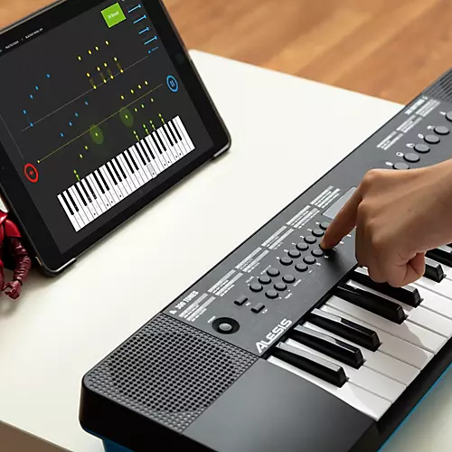 Alesis Harmony 32 32-Key Portable Keyboard With Built-In Speakers - musicians--Friend