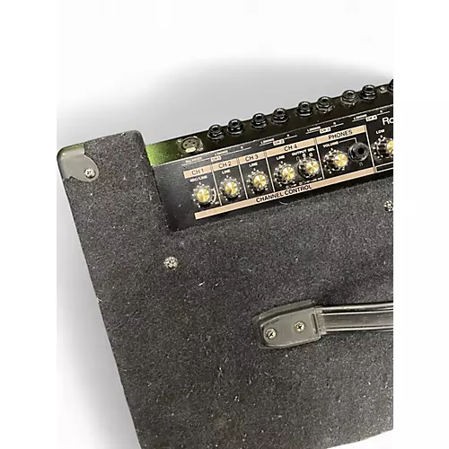 Used Roland KC550 1x15 180W Keyboard Amp - musicians--Friend