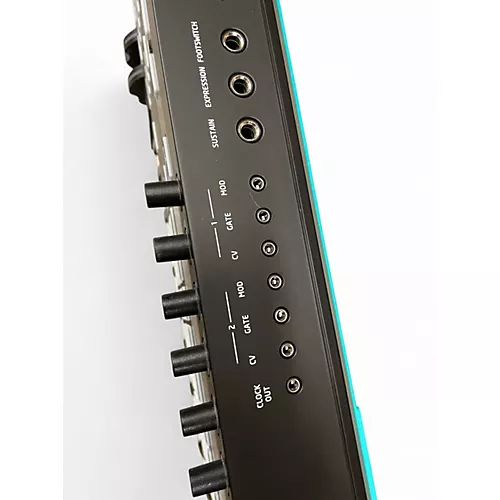 Used Novation 61SL MKIII - musicians--Friend