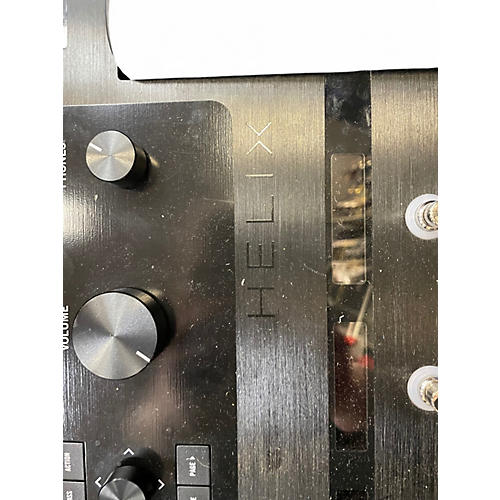 Used Line 6 Helix Effect Processor - musicians--Friend