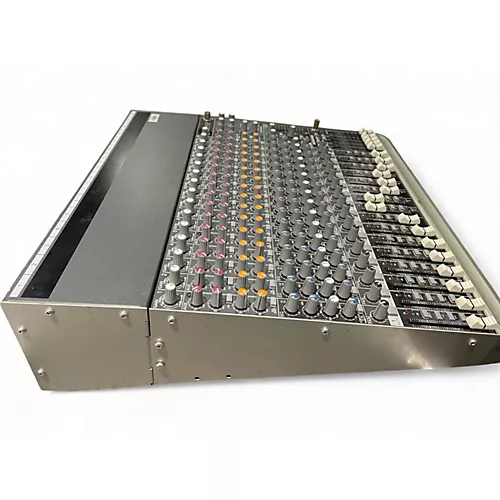 Used Mackie 1604VLZ3 Unpowered Mixer - musicians--Friend
