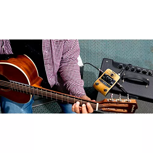 Zoom AC-2 Acoustic Creator - musicians--Friend