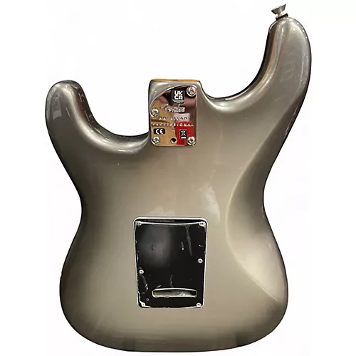 Used Fender American Professional II Stratocaster Silverburst Solid Body Electric Guitar Silverburst - musicians--Friend