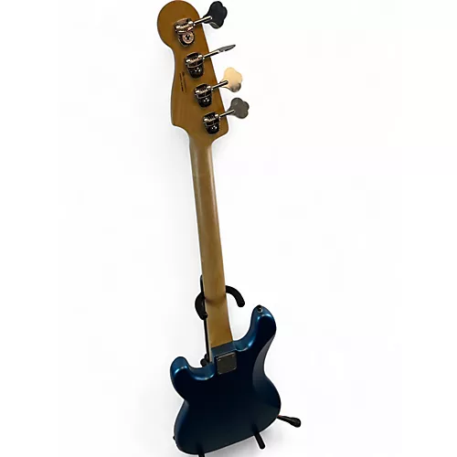 Used Fender American Performer Precision Bass Lake Placid Blue Electric Bass Guitar Lake Placid Blue - musicians--Friend