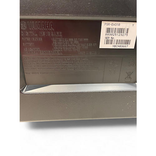 Used Yamaha PSREW310 76 key Keyboard Workstation - musicians--Friend