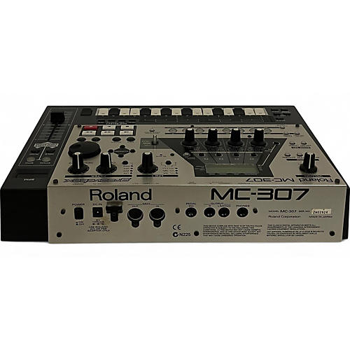 Used Roland Mc307 Drum Machine - musicians--Friend
