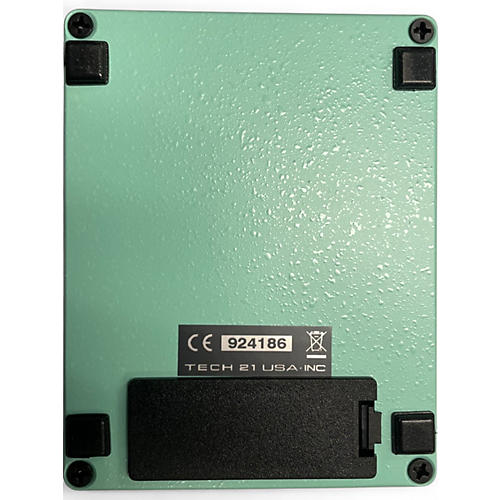 Used Tech 21 YYZ Geddy Lee Signature Shapeshifter SansAmp Bass Effect Pedal - musicians--Friend