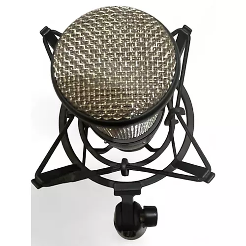Used AKG P420 Project Studio Condenser Microphone - musicians--Friend