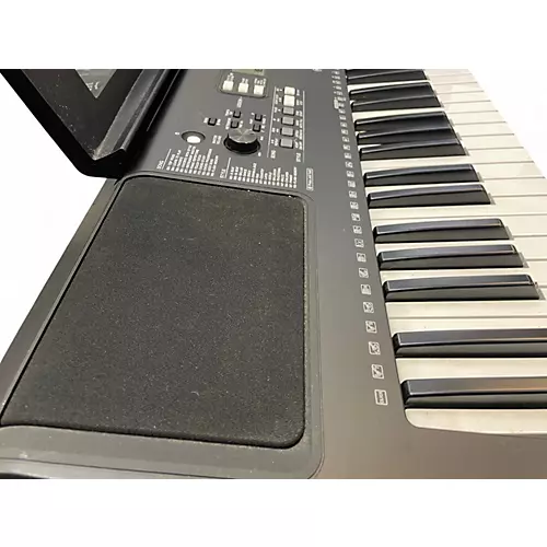 Used Yamaha PSRE363 61 Key Portable Keyboard - musicians--Friend