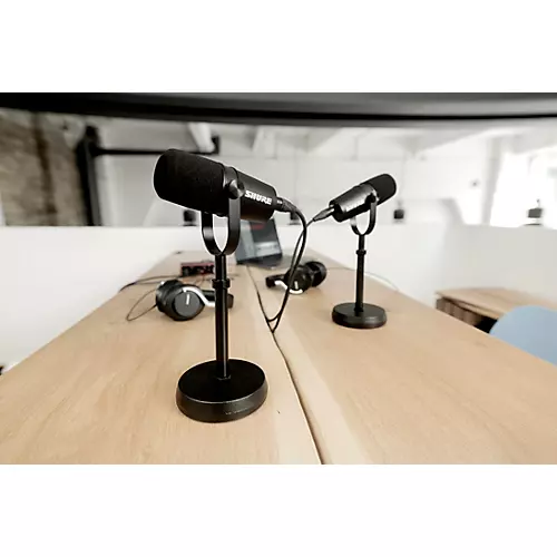Shure MV7X XLR Podcast Microphone - musicians--Friend