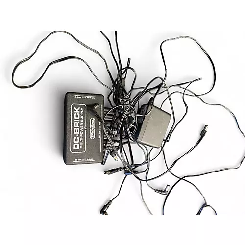 Used Dunlop DC BRICK Power Supply - musicians--Friend