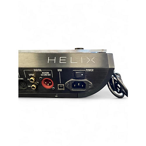 Used Line 6 Helix Effect Processor - musicians--Friend