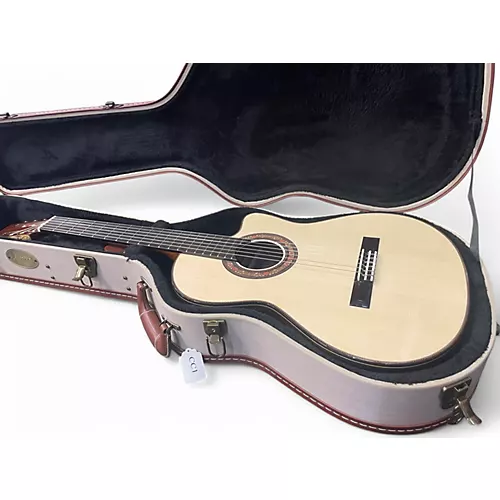 Used Alvarez Yairi Masterworks CYM70C Natural Classical Acoustic Electric Guitar Natural - musicians--Friend