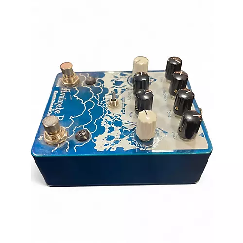 Used EarthQuaker Devices Avalanche Run V2 Delay Effect Pedal - musicians--Friend