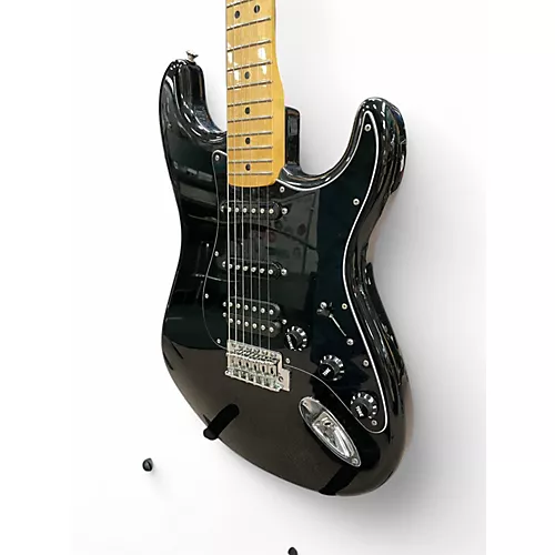 Used 2010s Fender Player Stratocaster HSS Black Solid Body Electric Guitar Black - musicians--Friend