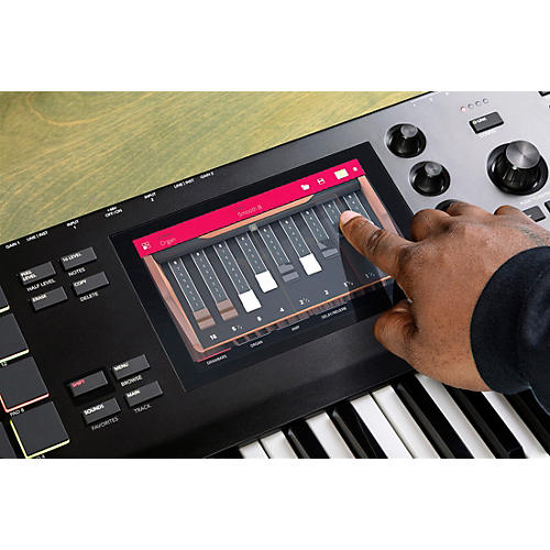 Akai Professional MPC Key 61 Production Synthesizer - musicians--Friend