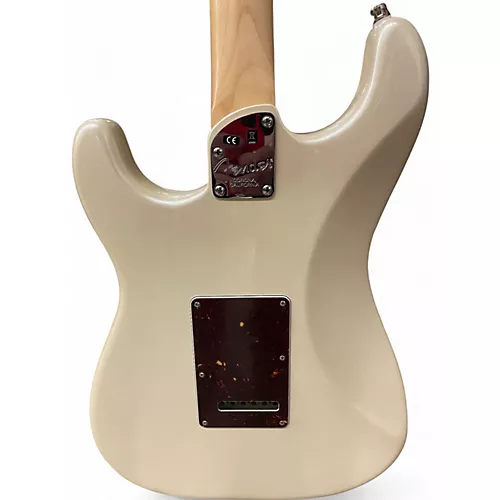 Used Fender American Elite Stratocaster Olympic Pearl Solid Body Electric Guitar Olympic Pearl - musicians--Friend