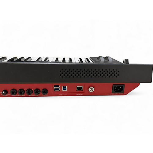 Used Akai Professional MPC Key 61 Keyboard Workstation - musicians--Friend