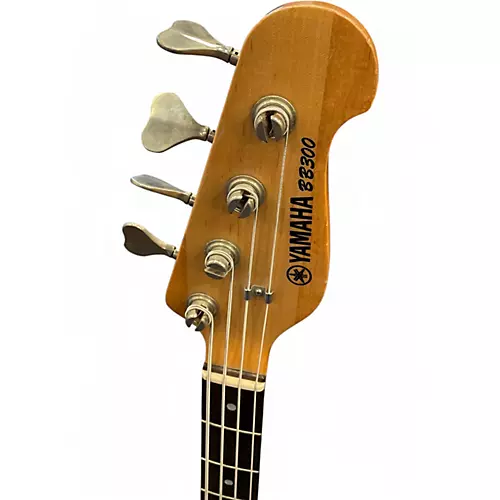 Used Yamaha BB300 Black Electric Bass Guitar Black - musicians--Friend