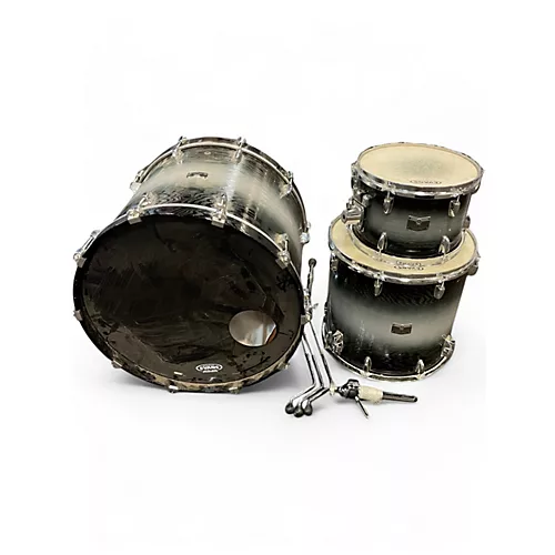 Used 2015 Yamaha 3 Piece ROCK TOUR 3 PIECE SMOKE BURST Drum Kit SMOKE BURST - musicians--Friend