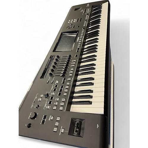Used Yamaha GENOS 76 Key Keyboard Workstation - musicians--Friend