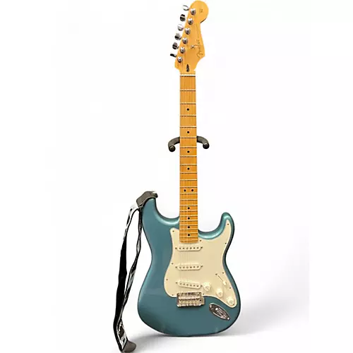 Used Fender Player Stratocaster Tidepool Solid Body Electric Guitar Tidepool - musicians--Friend